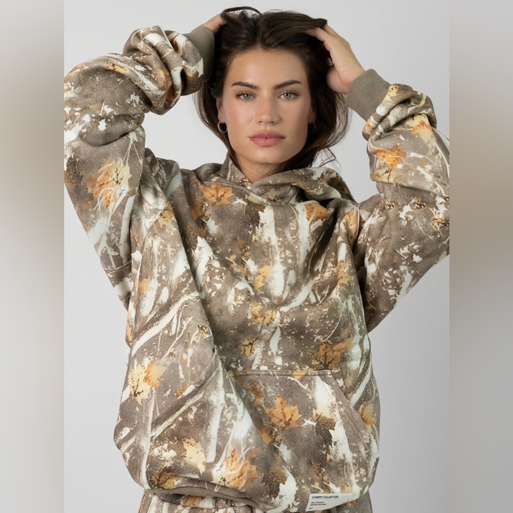 New In Bag XS Comfrt Camo Hoodie Adirondack NWT